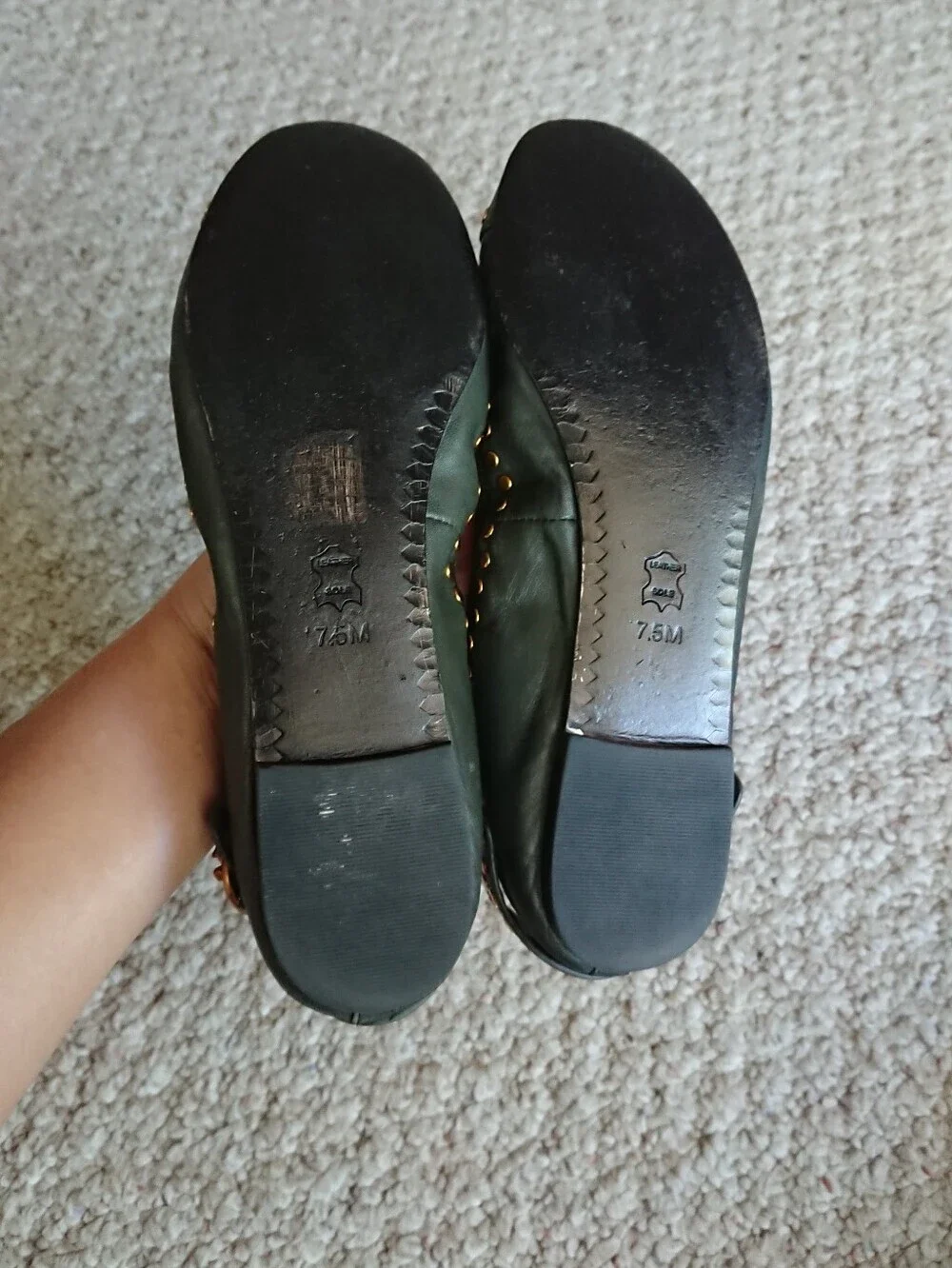 Tory Burch Holden gold tone Studded hunter green Ballet Flats size 7